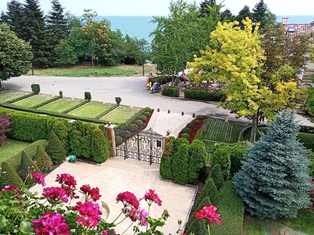 Sea Garden Lux Apartment Várna Kültér fotó