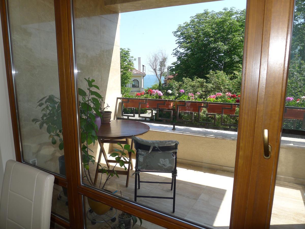 Sea Garden Lux Apartment Várna Kültér fotó
