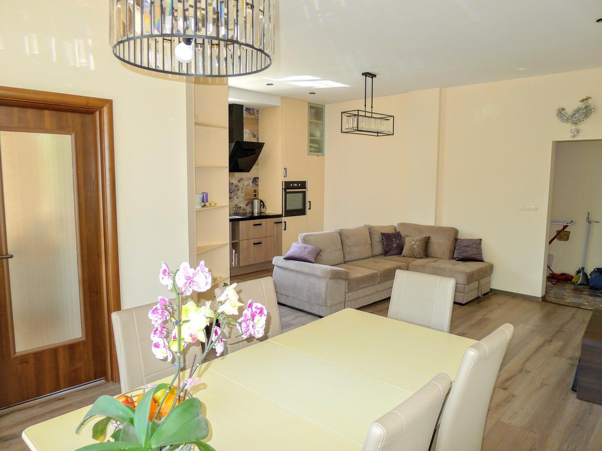 Sea Garden Lux Apartment Várna Kültér fotó