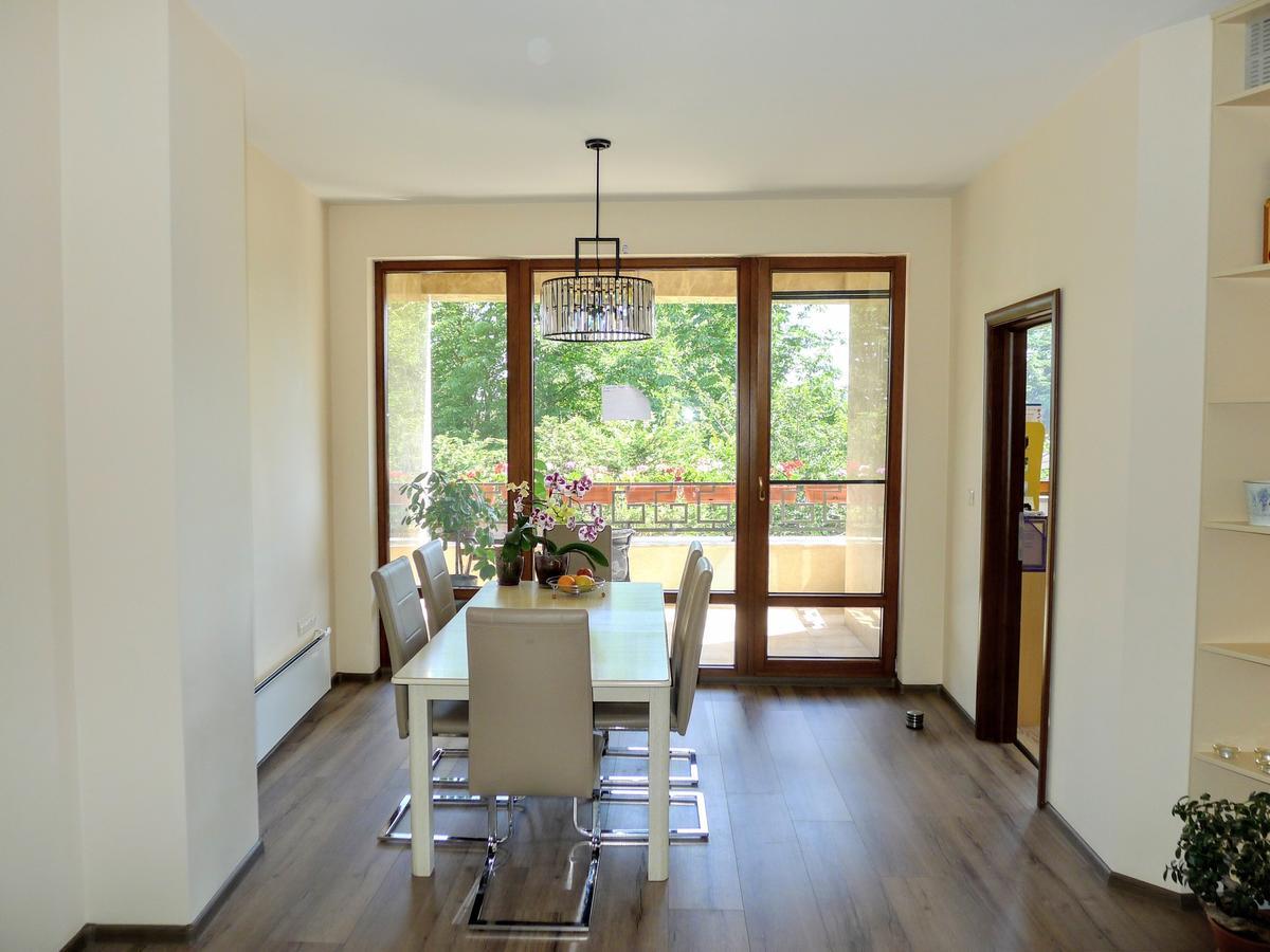 Sea Garden Lux Apartment Várna Kültér fotó