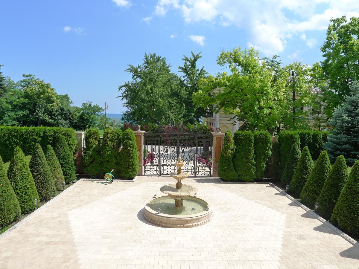 Sea Garden Lux Apartment Várna Kültér fotó